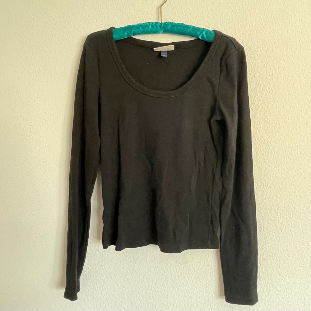 Universal Thread Black Long-Sleeve Scoop Neck Tee